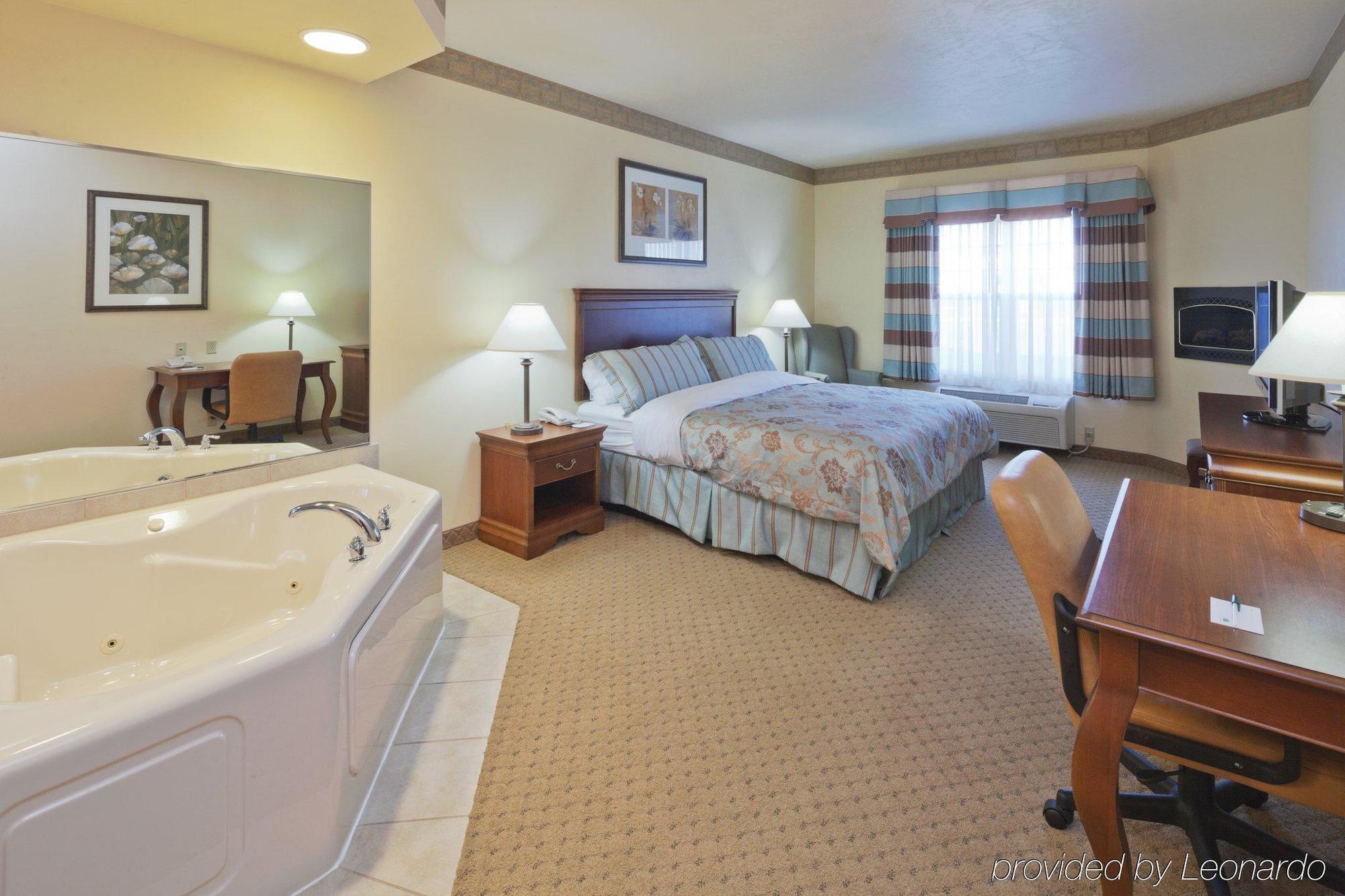 Country Inn & Suites By Radisson, Appleton North, Wi Little Chute Екстер'єр фото