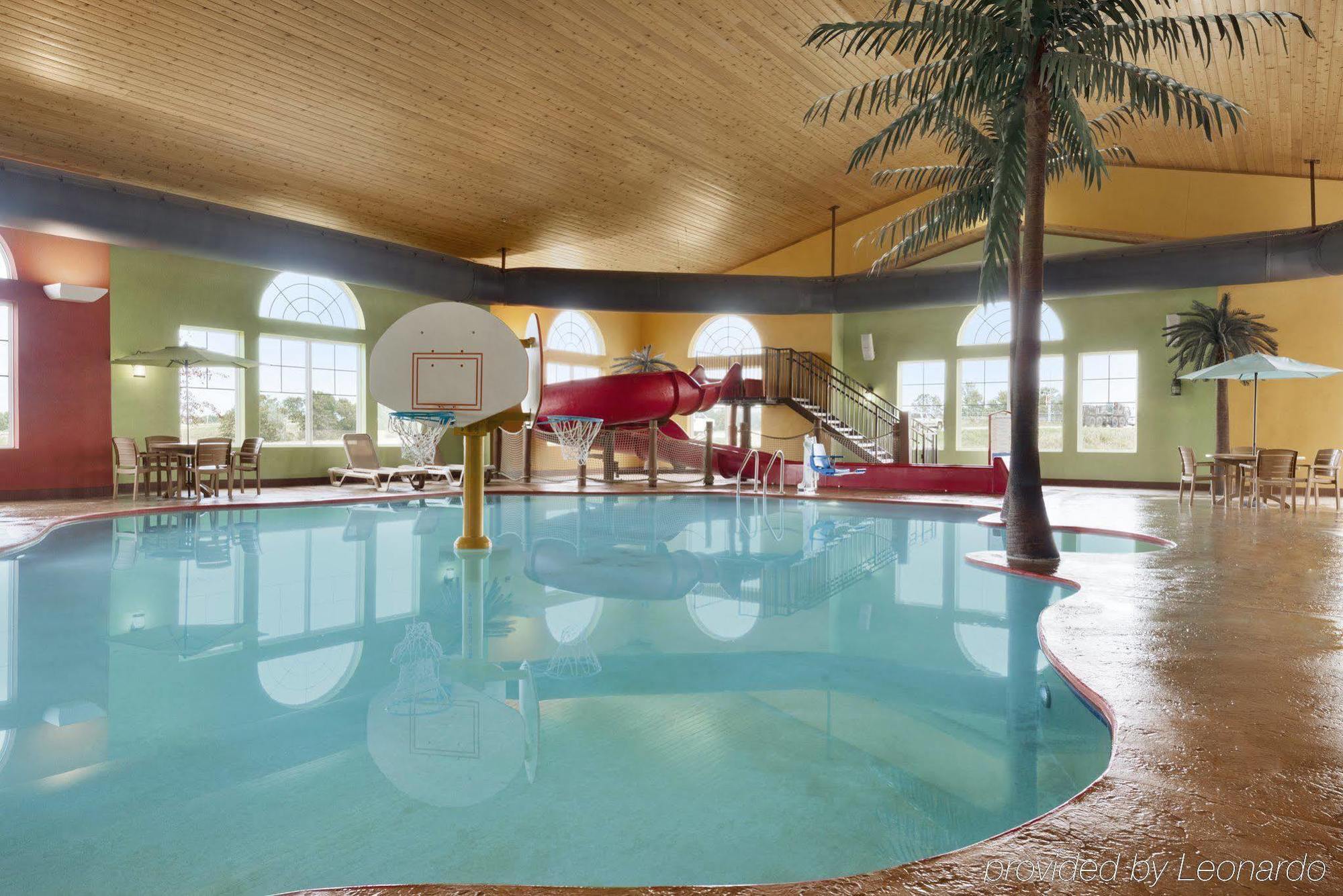 Country Inn & Suites By Radisson, Appleton North, Wi Little Chute Екстер'єр фото